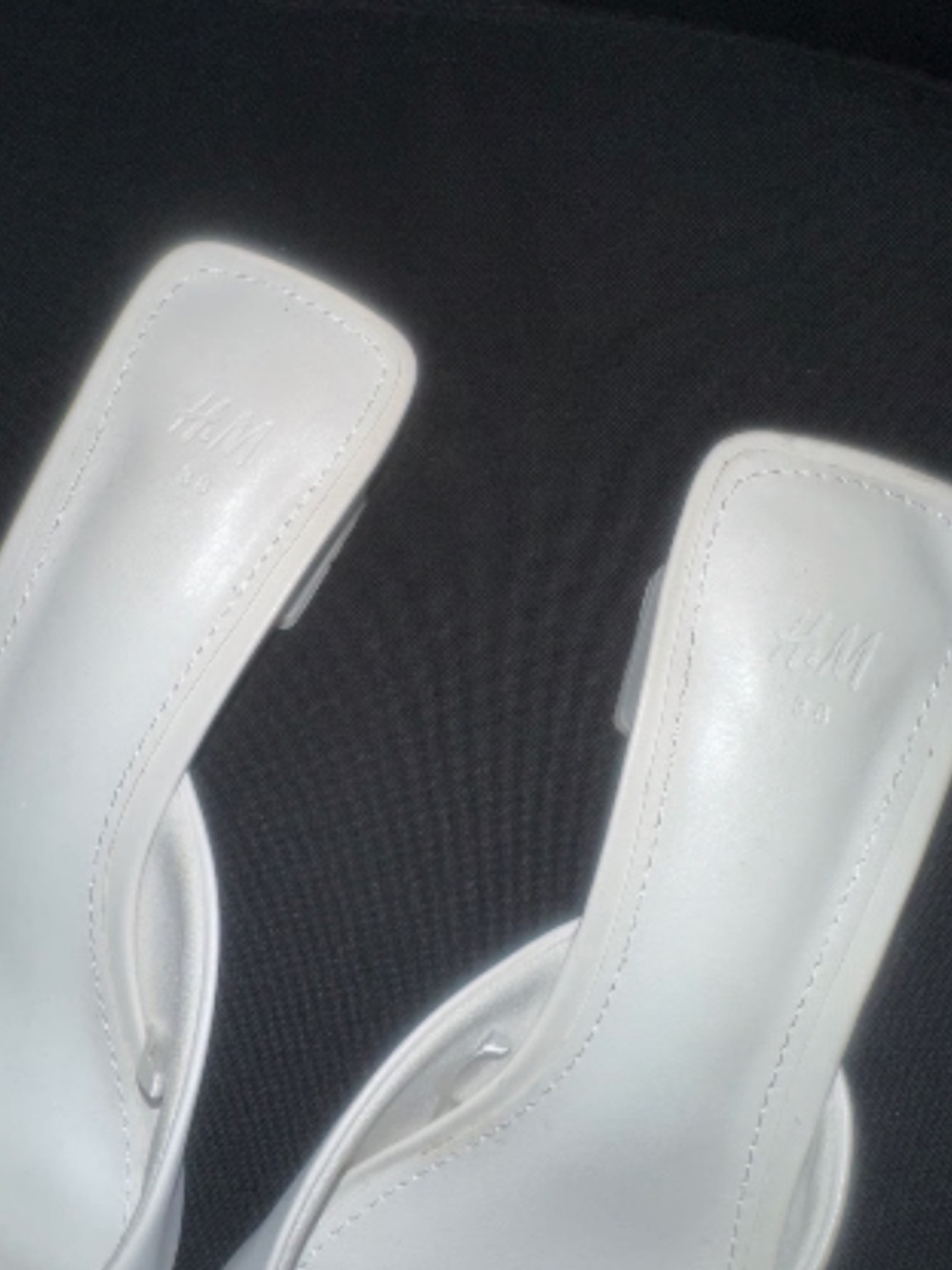 H&M White Square-Toe Block Heel Slide Sandals - Picture 3 of 4